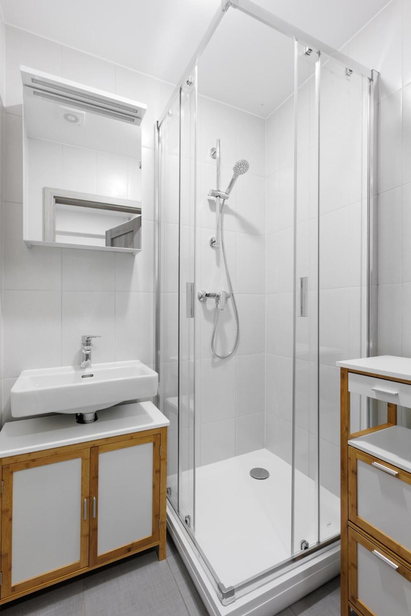 Appartement 2 Bedrooms Near The Metro *